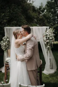 Die Herzenssprecherin - Freirednerin Caroline, Freie Trauungen, Hochzeit, Liebe