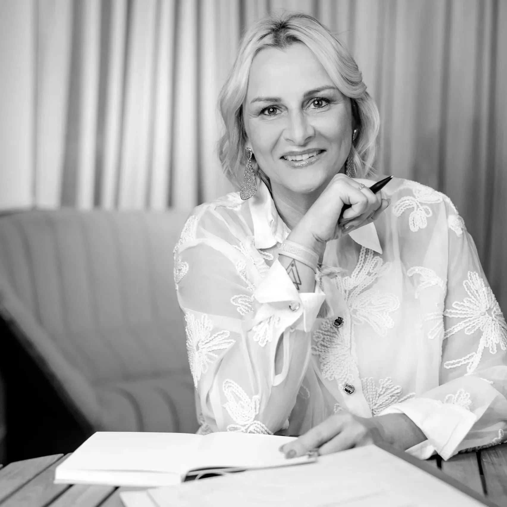 Presse und Referenzen Die Herzenssprecherin Salzburg